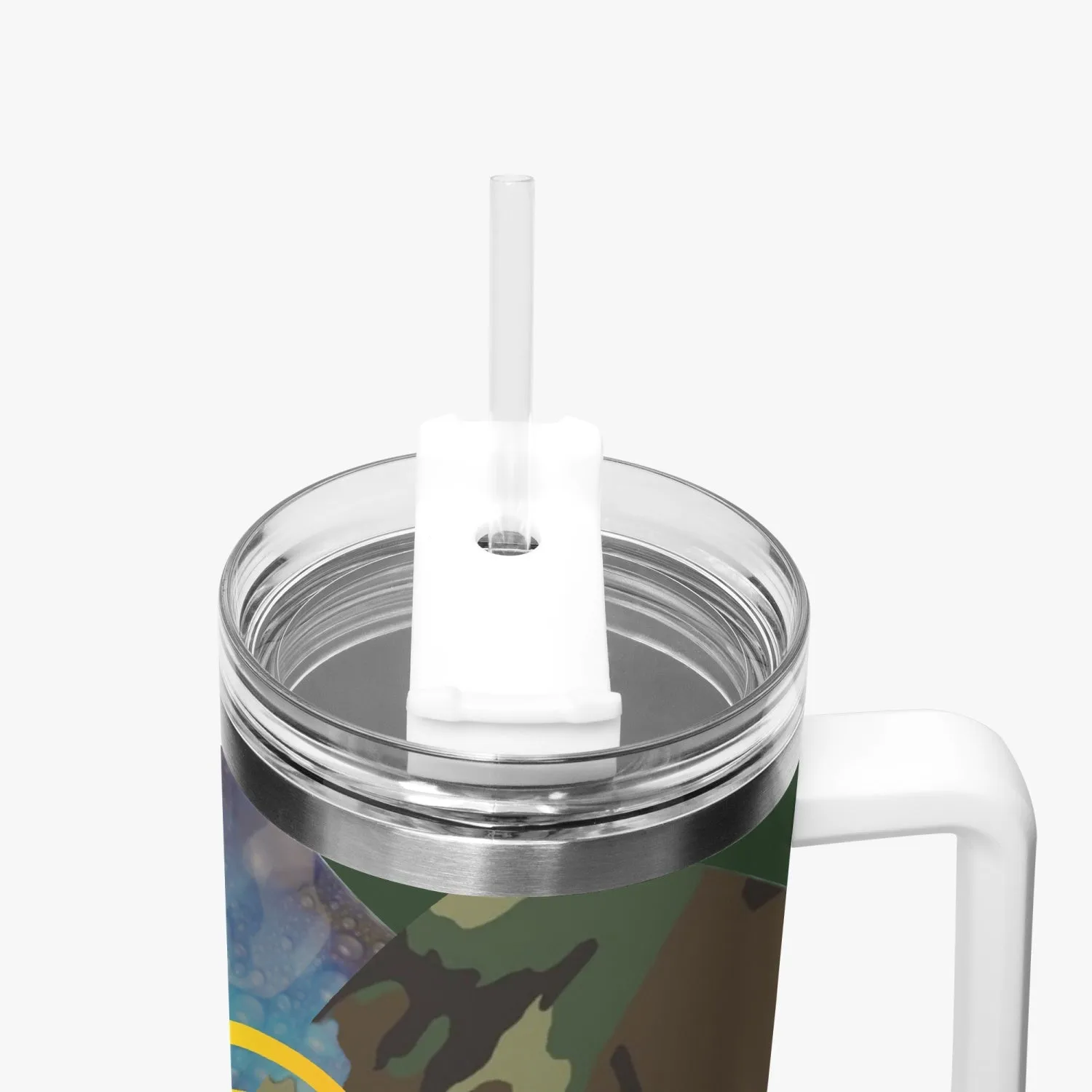 1102. Rachvid Camouflage 40oz Car Tumbler Cup