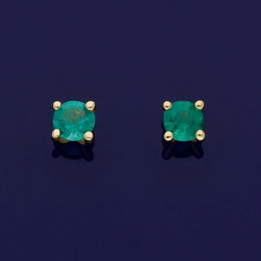 18ct Yellow Gold Emerald 3mm Stud Earrings