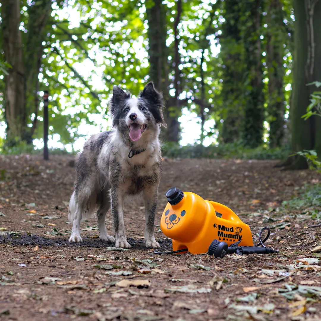 Portable Pet Washing Device | Mud Mummy® 8L - Ultimate Solution for Cleaning Pets After Muddy Walks