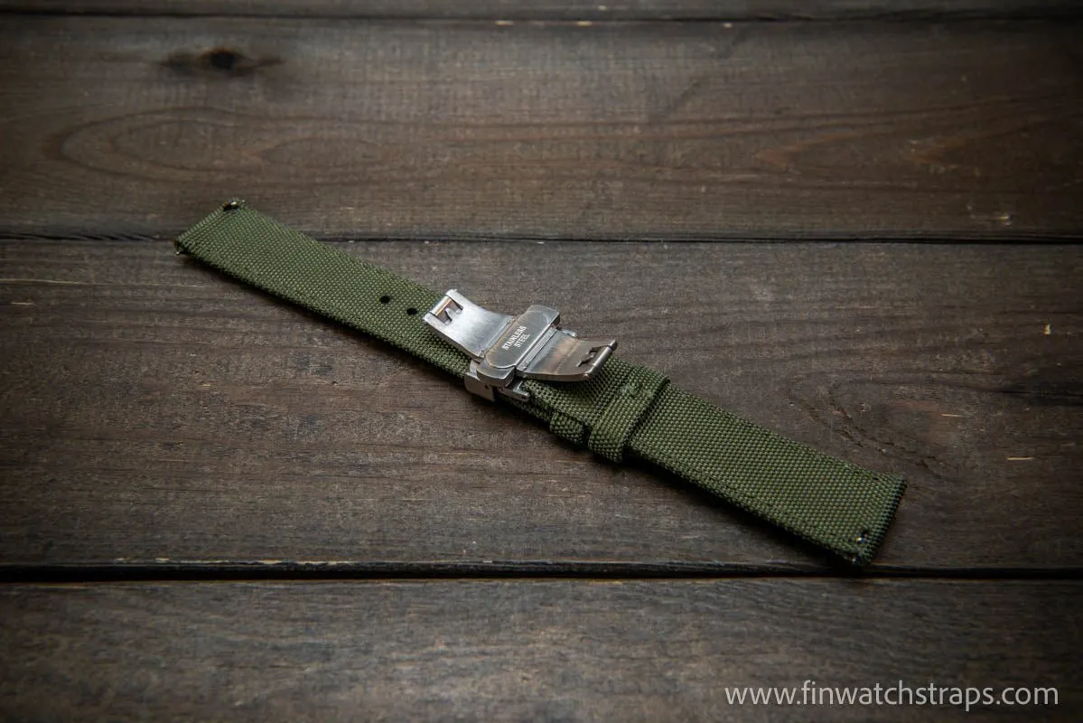 Sailcloth waterproof watch strap. Deployment clasp.