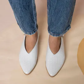 V- cut Flat White Shoe